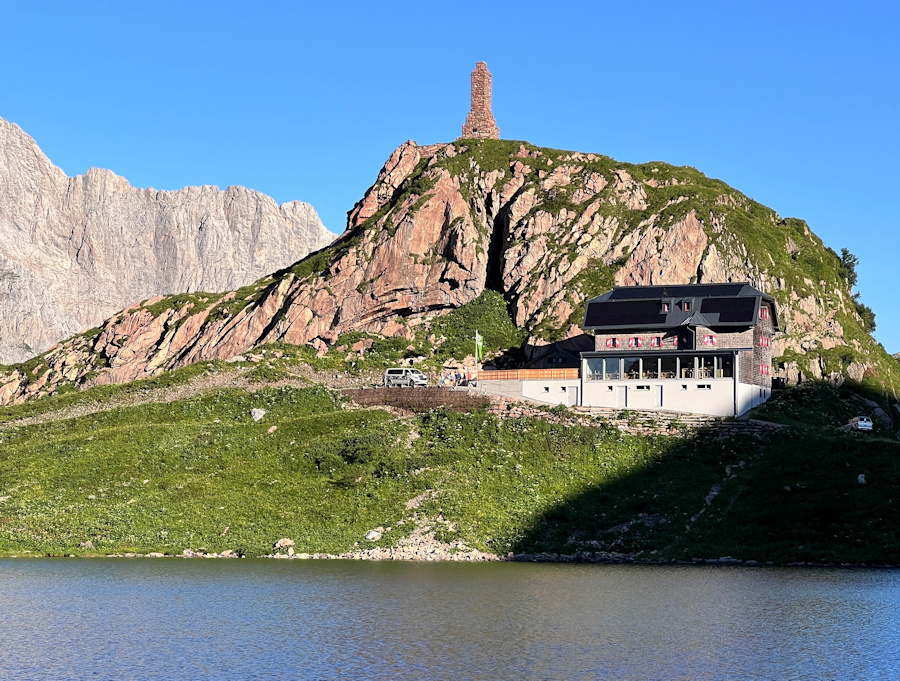 Wolayerseehütte Kriegerdenkmal