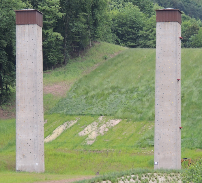 Kletttern am Brückenpfeiler Waldaschaff