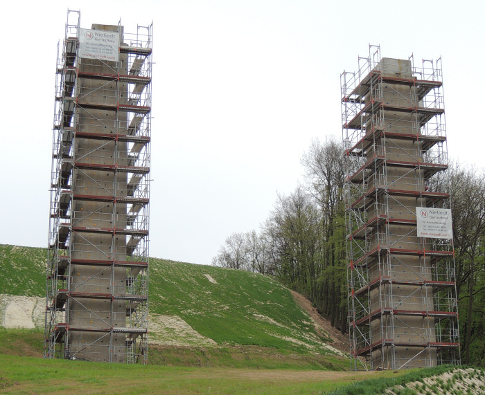 Kletttern am Brückenpfeiler Waldaschaff